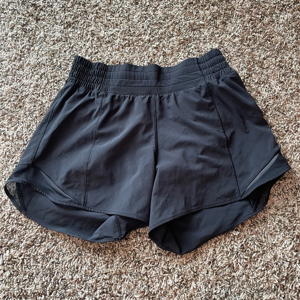 Lululemon hotty hot shorts